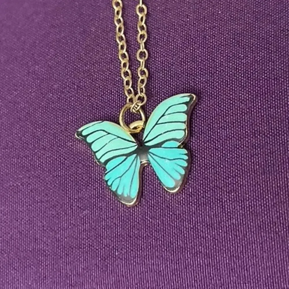 NWOT Girls Dark Purple Multi-colored Butterfly Pendant Necklace with Chain